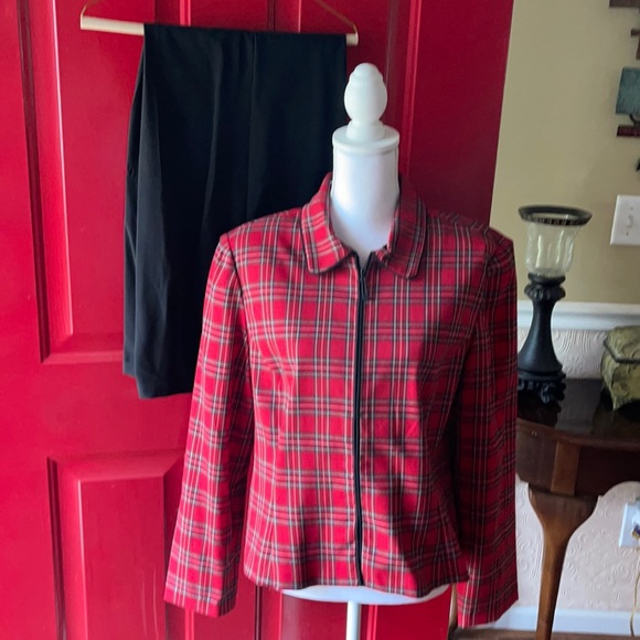 Danny & Nicole 2 pc pant suit sz 16 - Picture 1 of 5